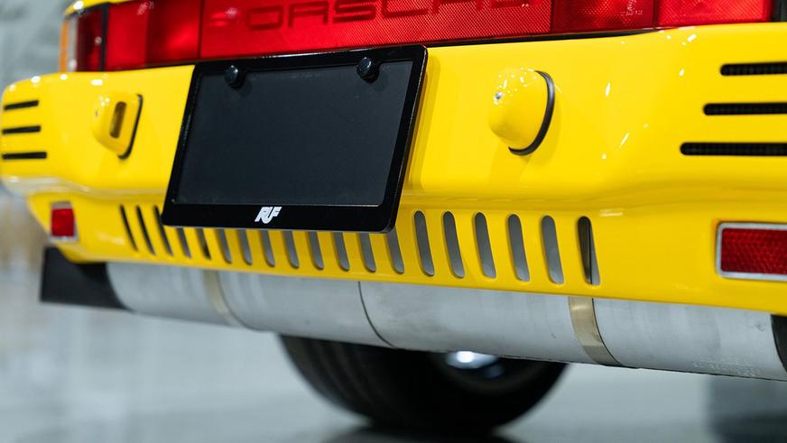 Один из быстрейших Porsche 1980-х оценили в 6 миллионов долларов