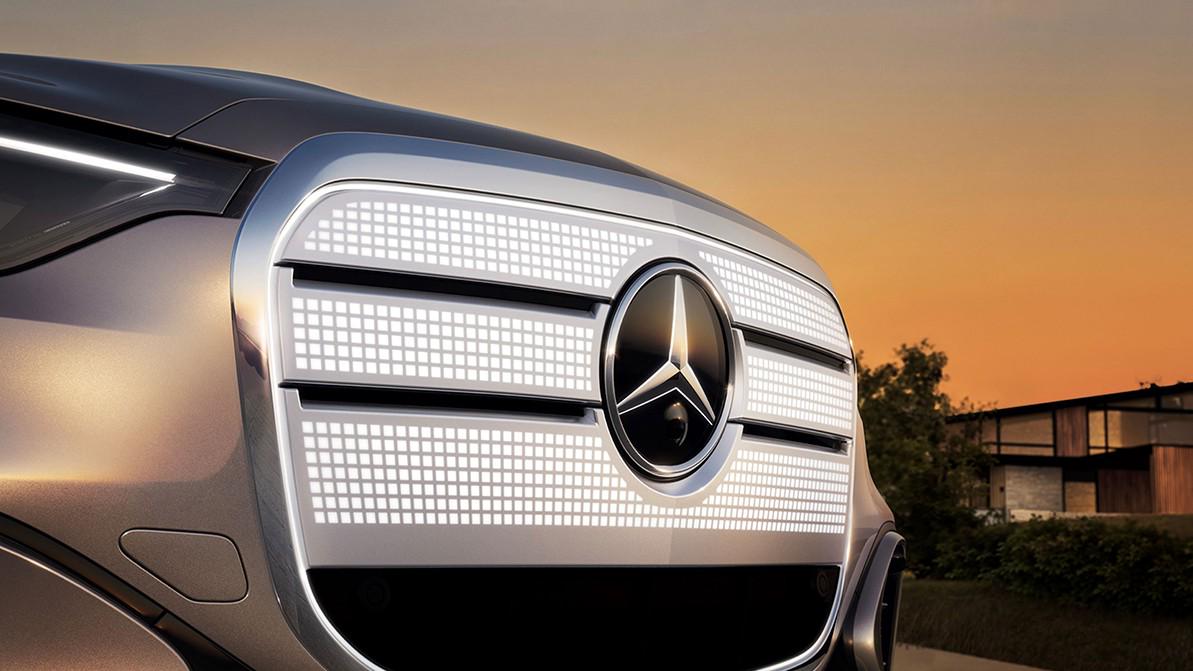 Mercedes-Benz GLC на батарейках получит принципиально новую внешность