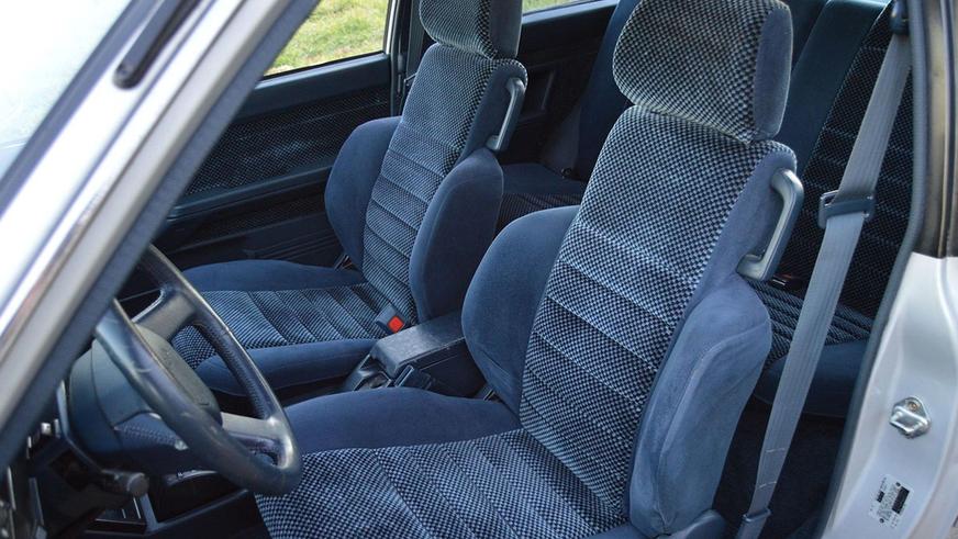 В продаже нашлась Toyota Corolla GT-S 1987 года, резвая не по возрасту