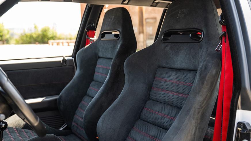 Практически новая Lancia Delta Integrale появилась на торгах