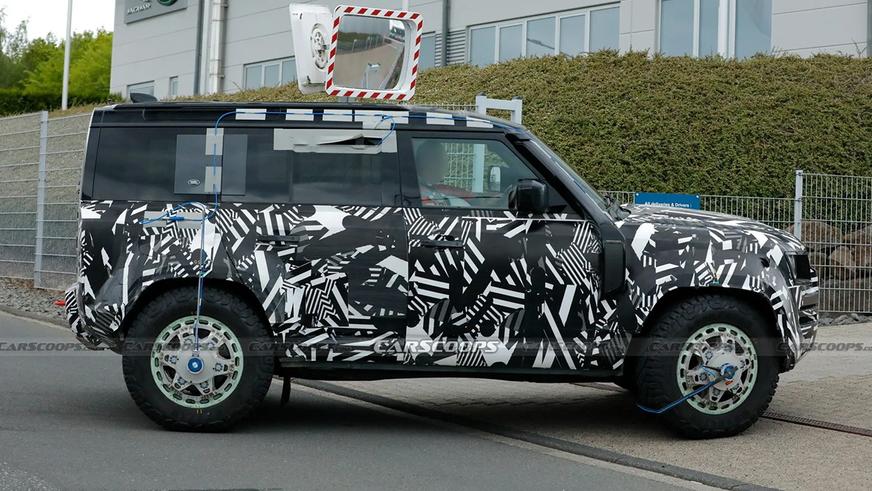 Необычный Land Rover замечен на Нордшляйфе