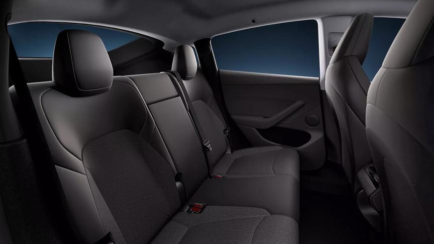 Tesla Model 3 и Model Y стали дешевле и проще