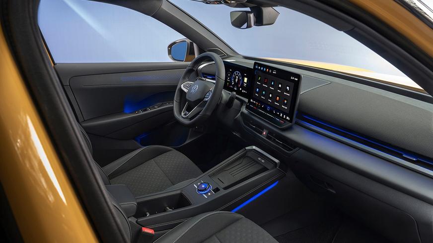 Новый Volkswagen T-Roc выйдет на рынок только как гибрид