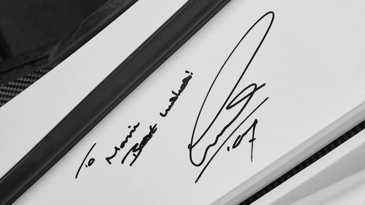 McLaren F1 из коллекции султана Брунея стал самым дорогим в мире