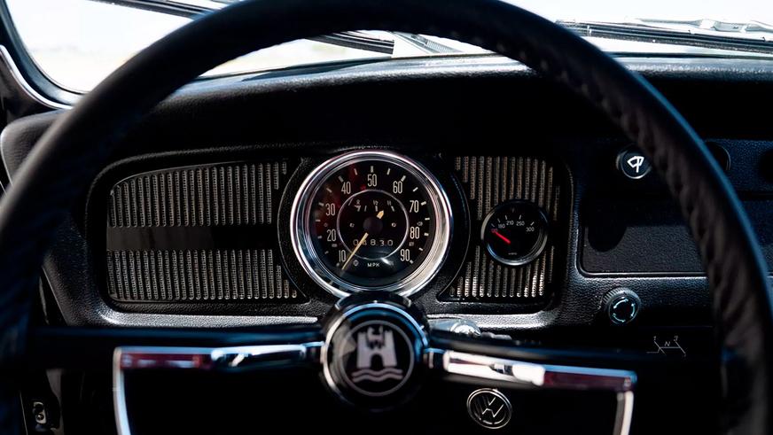 Лимузин VW Beetle по прозвищу Rollswagen пустят с молотка