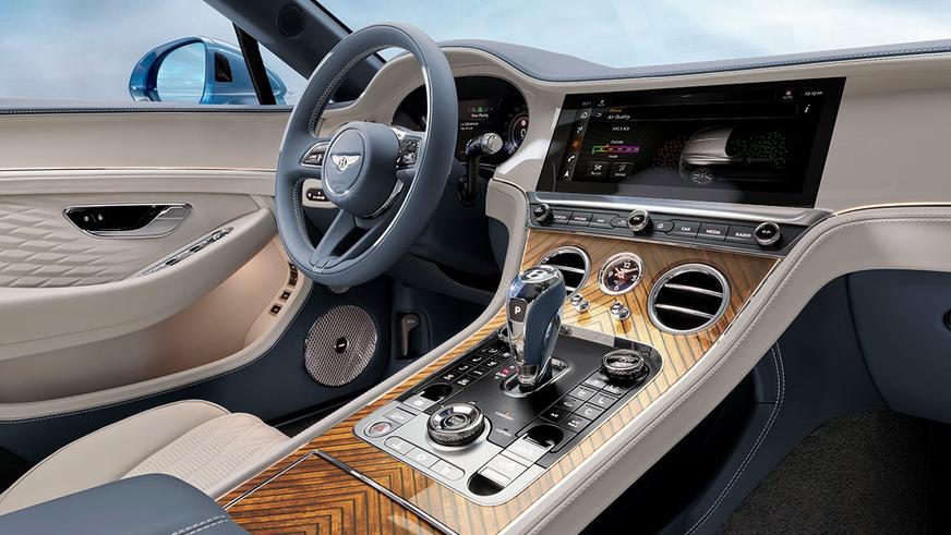 У новых Bentley появились версии подешевле