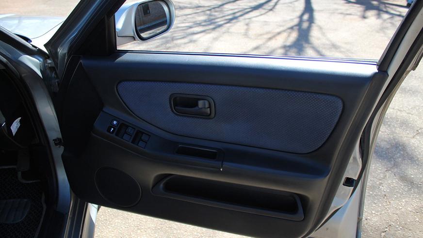 Сразу два редчайших Skyline GT-R появились в продаже – это седаны