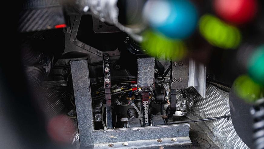 На продажу выставят Nissan GT-R из фильма про гонки. Но это не «Форсаж»