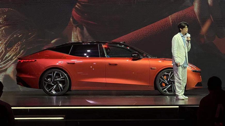 Lynk&Co и Meizu построили электрокар для геймеров