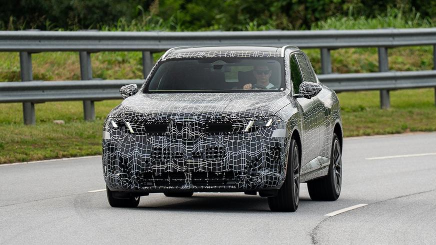 BMW раскрыла подробности о новом X5