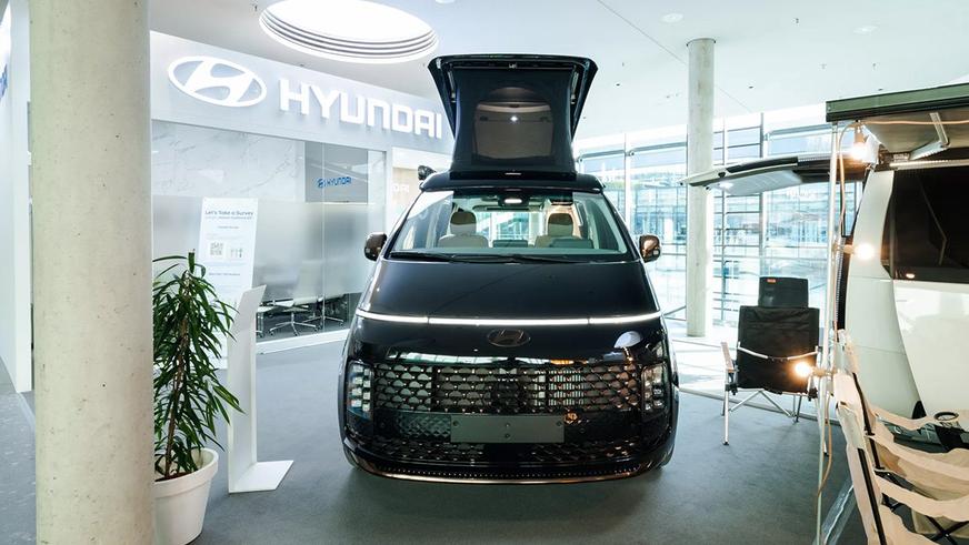 Электрическую Hyundai Staria приспособят для сна и отдыха