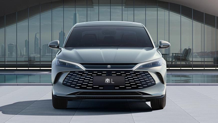 Гибридный BYD Seal 6 готовят к запуску продаж в Казахстане