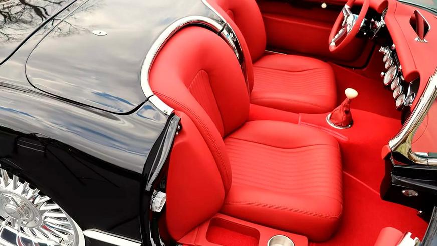 Искусно сделанный рестомод Corvette выставят на торги в США