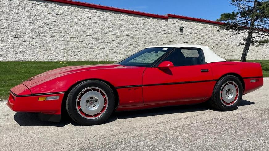 Первый электрический Corvette был сделан инженерами… Motorola