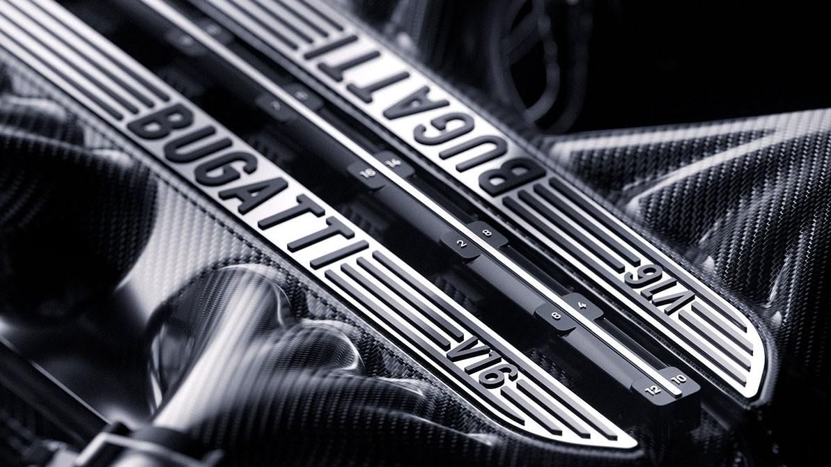 Bugatti впервые за много лет показала новый двигатель, и он красивый