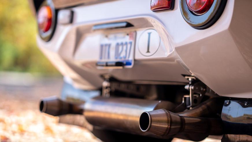Качественную реплику культовой Lancia Stratos продают с аукциона