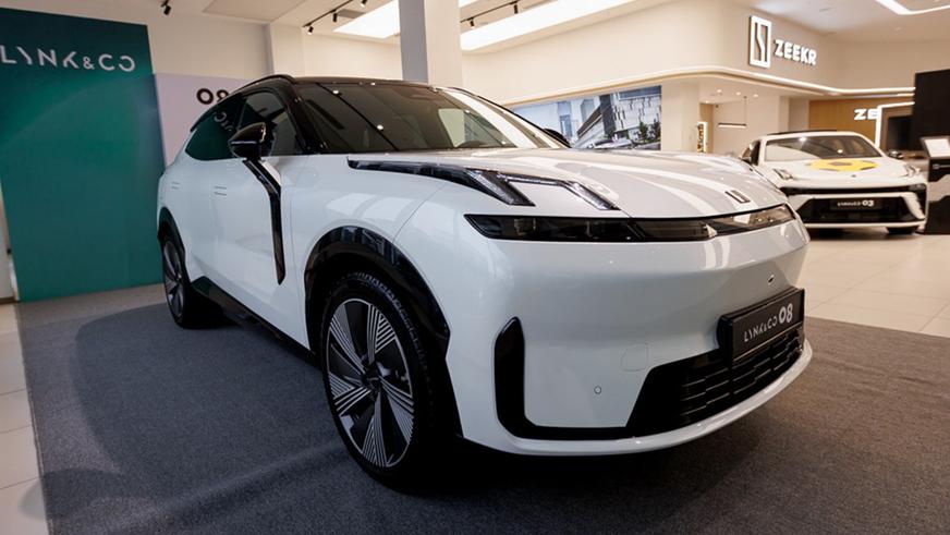 Названы цены на Lynk & Co 08 в РК