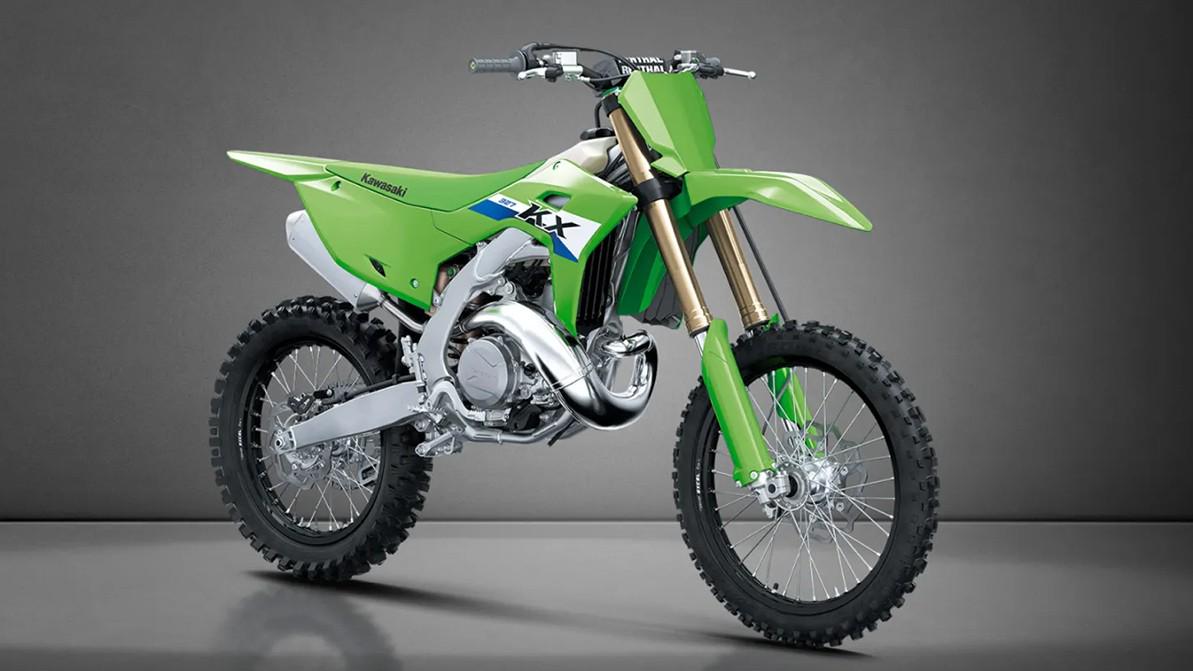 Kawasaki представила 2-тактные мотоциклы KX327 и KX327X