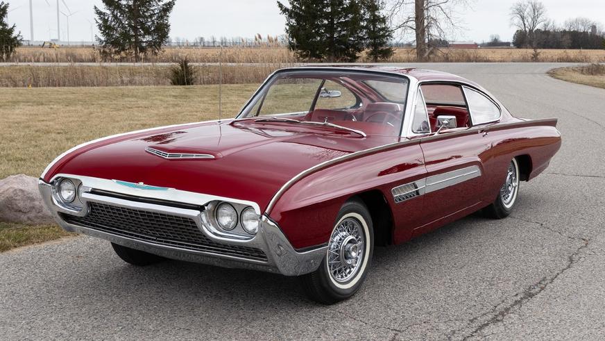 Уникальный Ford Thunderbird Italien пустят с молотка