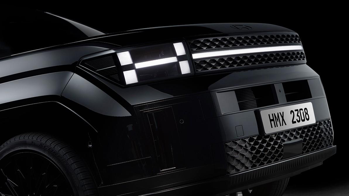 Жаңа Hyundai Santa&nbsp;Fe робот орнына автомат қорап алады