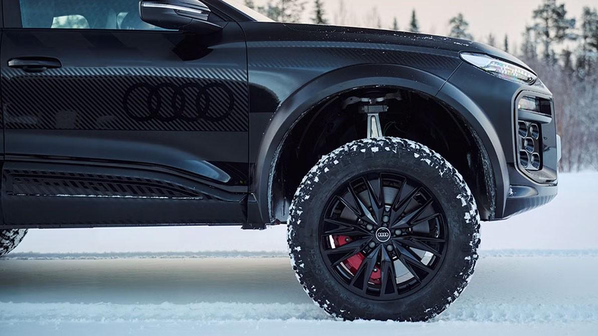 Audi Q6 <nobr>Sportback e-tron</nobr> экстремал жол талғамайтын көлік болады