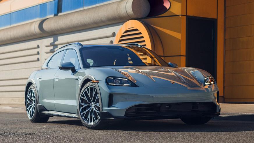Porsche Taycan 4S Cross Turismo