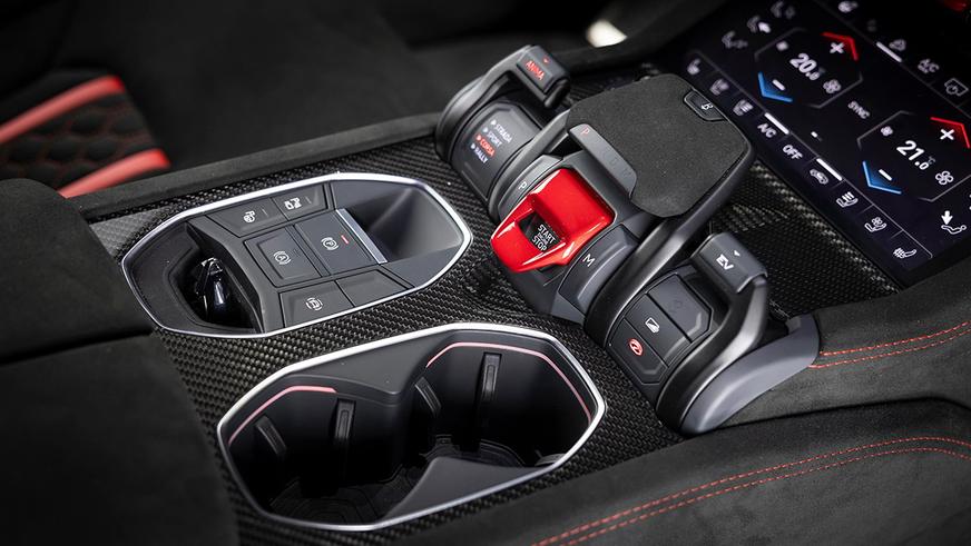 Представлен самый мощный заводской Lamborghini Urus