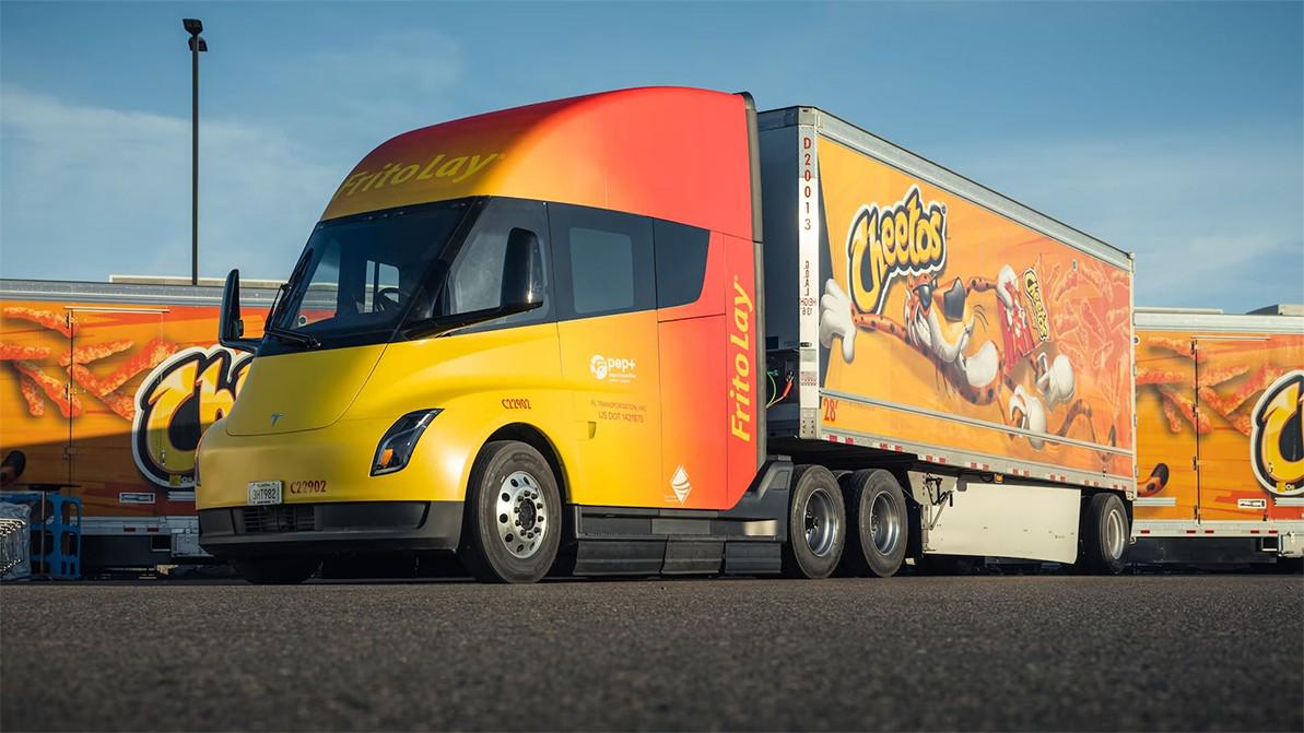 Tesla Semi в работе