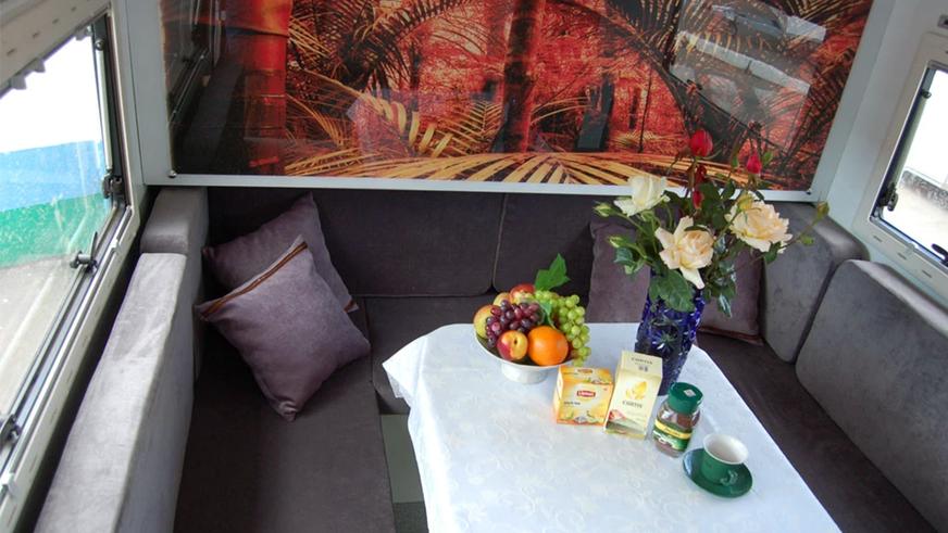 Как организовать домик на колёсах: от палатки на крышу до прицепа-дачи