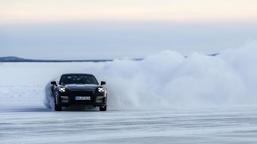 Porsche представит вседорожный 911 в середине ноября