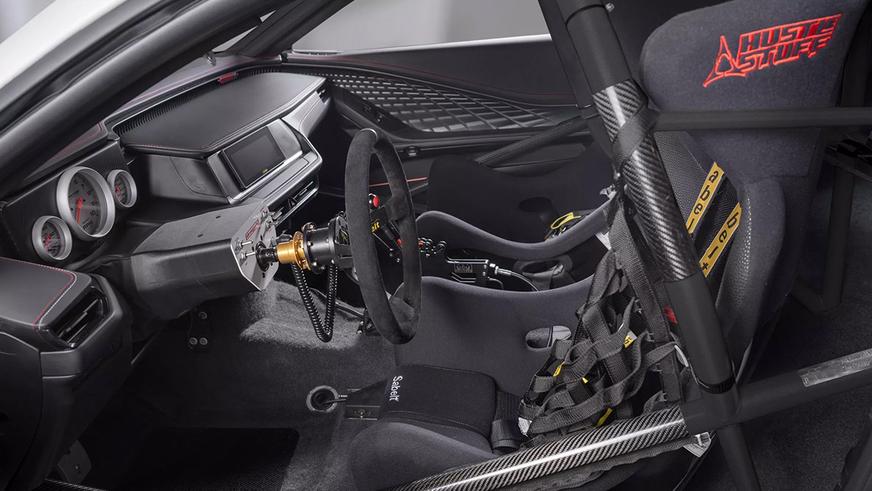 Dodge Charger всё же получил V8, но ездить на нём по дорогам нельзя