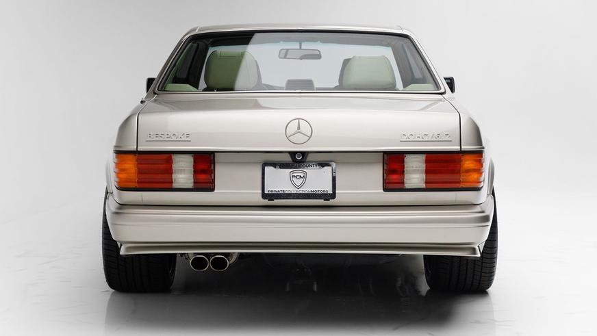 Рестомод Mercedes-Benz 560 SEC с мотором AMG в продаже