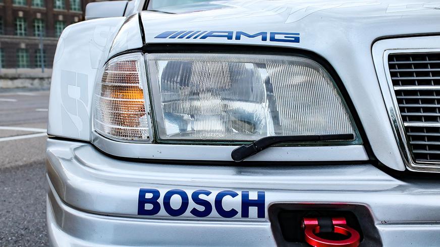 За реплику седана Mercedes-Benz из DTM предлагают всего 5 млн тенге