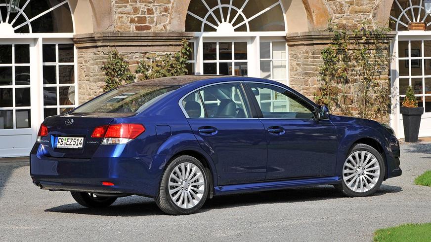 Subaru Legacy отправили на покой
