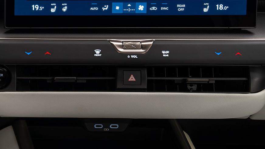 Новый Lexus ES для Европы. Фото и характеристики