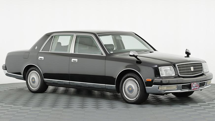 Редкий Toyota Century с V12 под капотом выставлен на продажу в Штатах