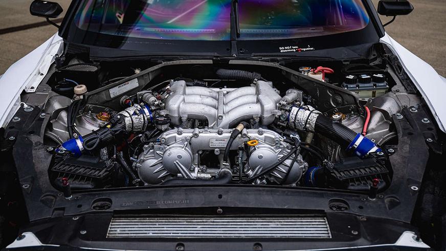 На продажу выставят Nissan GT-R из фильма про гонки. Но это не «Форсаж»