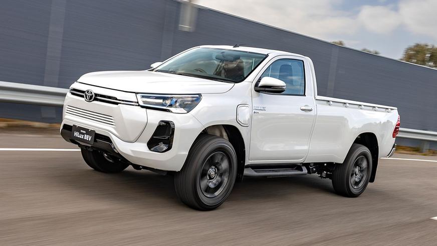 Электрический Toyota Hilux станет серийным