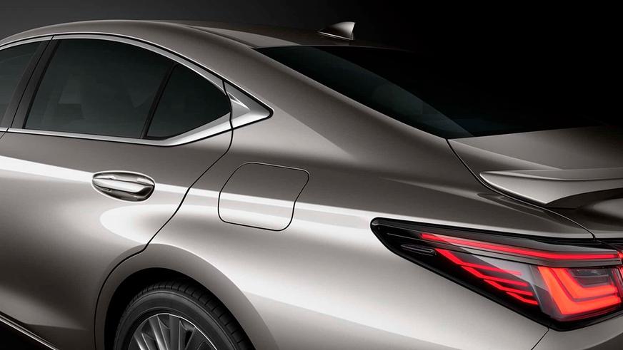 Обновлённый Lexus ES дебютировал в Китае