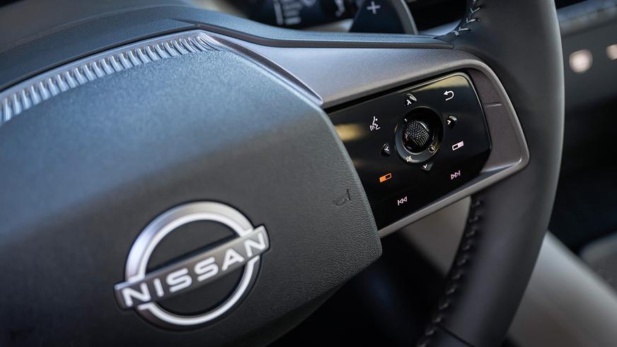 Nissan Murano получил новый дизайн, но лишился V6