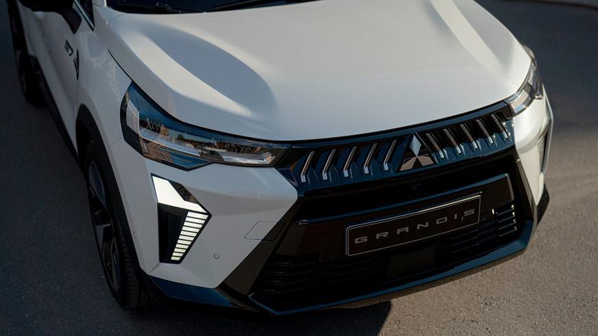 Mitsubishi Grandis стал гибридным кроссовером для Европы
