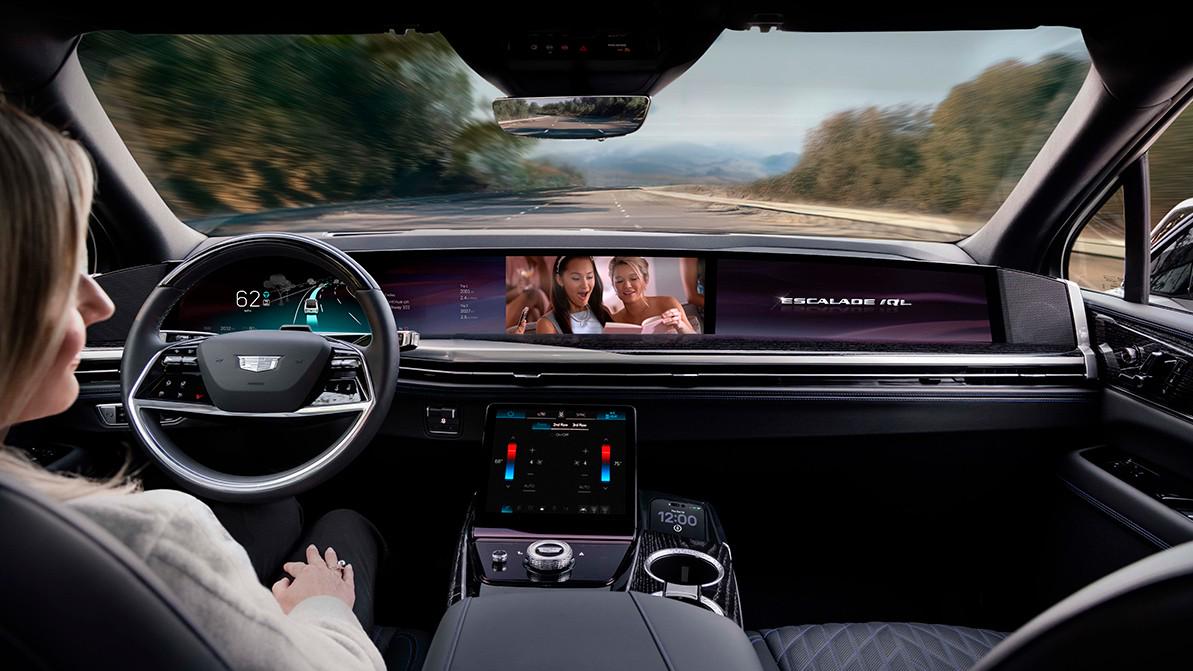 «Автопилот» Cadillac Escalade позволит отвлекаться от дороги