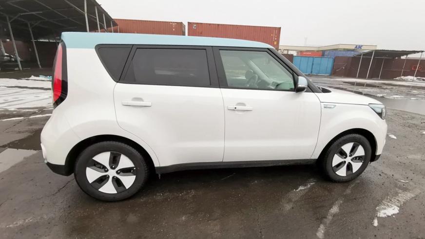 Интересные объявления на Kolesa.kz: от Wanderer W24 до Jaguar XK120