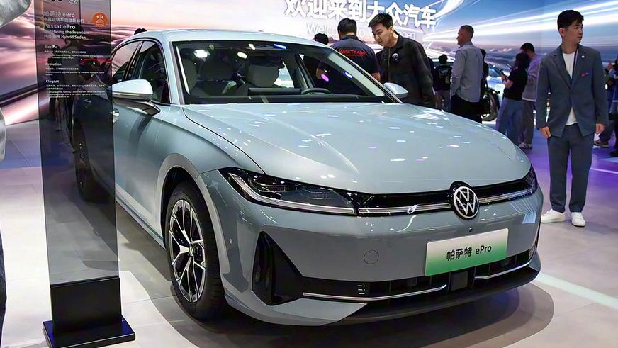 Volkswagen пообещал сделать Passat гибридом в Китае