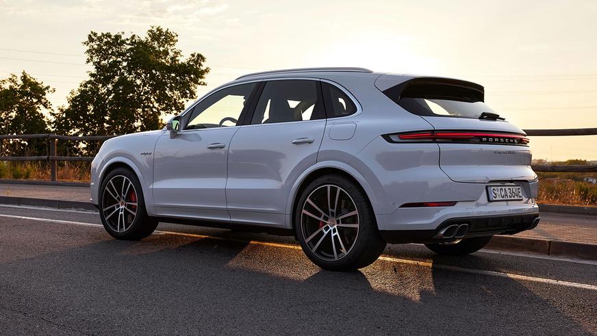Представлен самый мощный Porsche Cayenne в истории