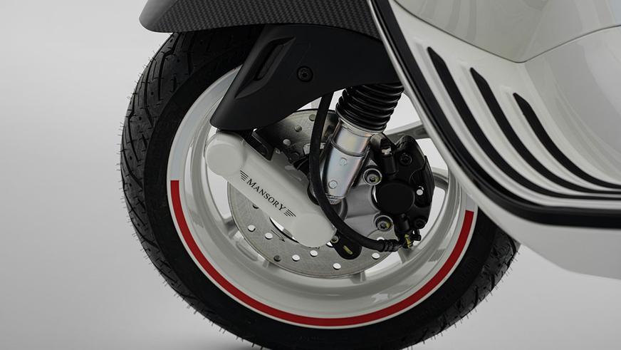 В каталоге Mansory появились и мопеды
