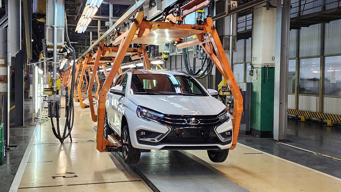 АВТОВАЗ возобновит полноценный экспорт в Казахстан в 2023 году