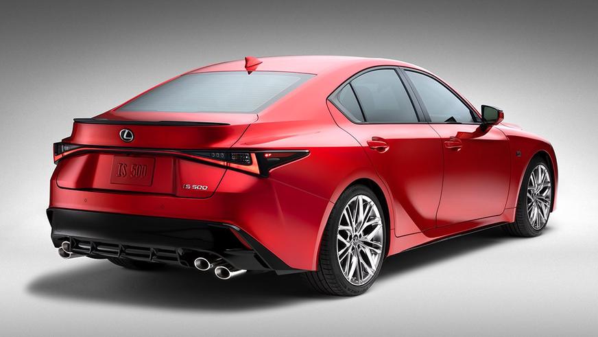 Анонсирована финальная версия седана Lexus IS