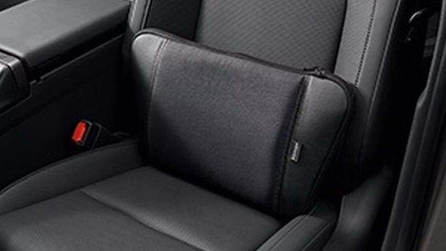 Новый Toyota RAV4 получил сразу два бодикита в Японии