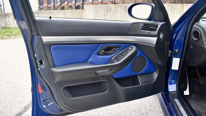 Редкая версия BMW M5 (E39) появилась в продаже в США